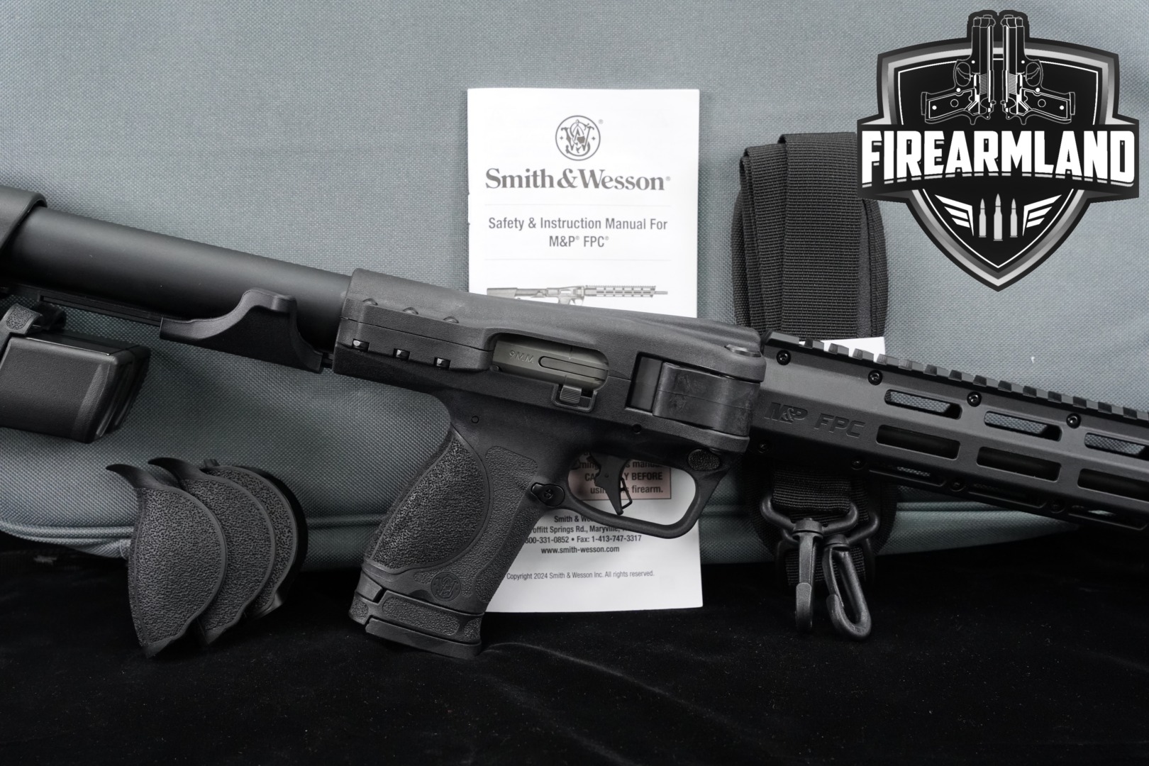 Smith & Wesson (S&W) M&P FPC 9mm Luger Black in Very Good Condition Thumbnail