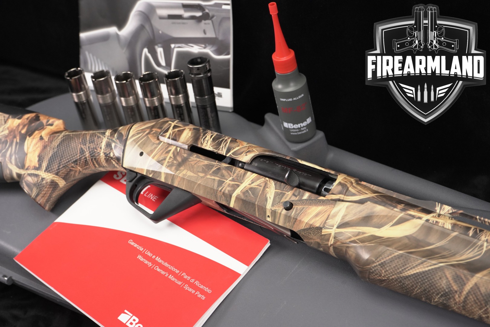 Benelli Super Black Eagle II 12 Gauge Camo in Good Condition Thumbnail