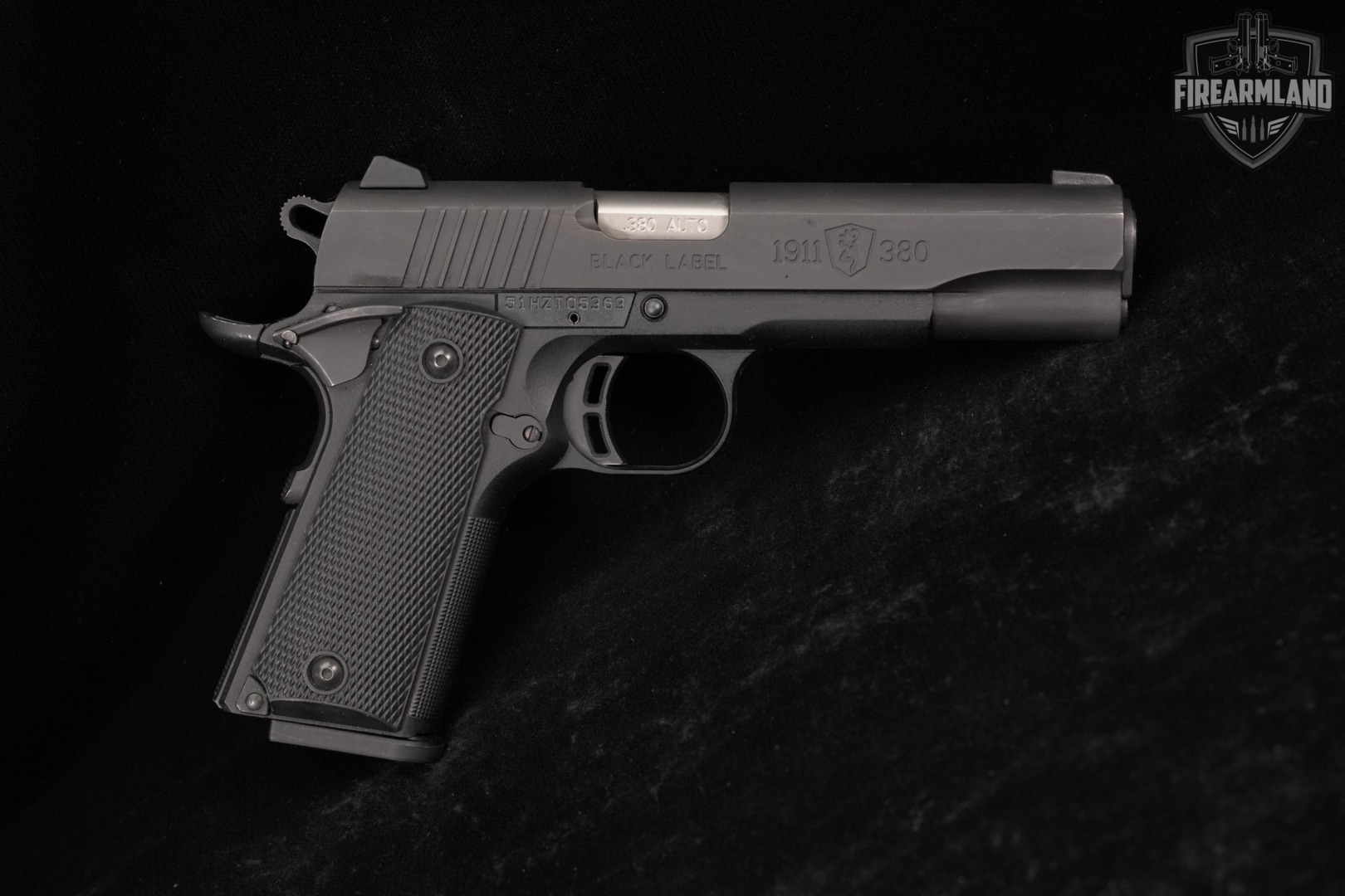 Browning 1911-380 Black Label 380ACP 4.25" +3 MAGS, ORIG CASE, HOLSTER-img-4