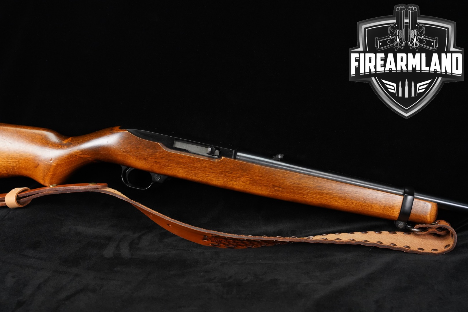 Sturm Ruger 10/22 Carbine .22 LR Blued & Hardwood in Good Condition Thumbnail