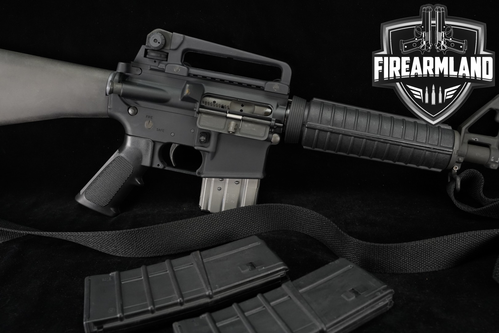 1994-2004 Bushmaster XM15-E2S A3 HBAR 5.56mm NATO Black in Very Good Condition Thumbnail