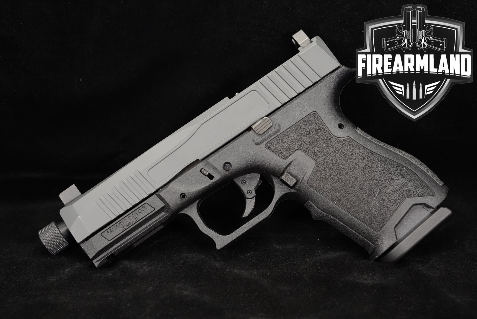 Palmetto State Armory (PSA) Dagger Compact RMR Optics Cut, Threaded Barrel 9mm Luger Two-Tone Gray & Black in Very Good Condition Thumbnail