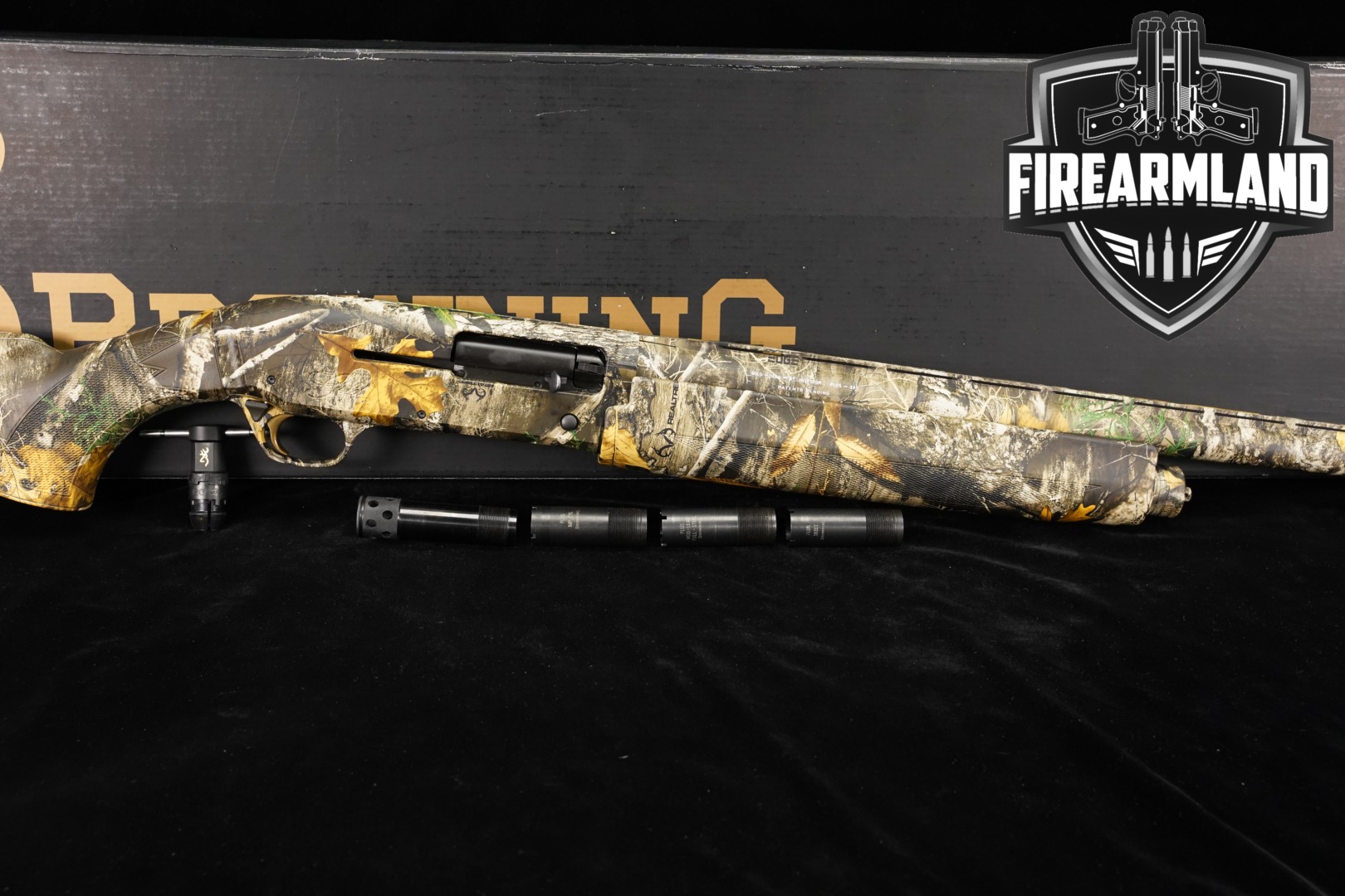 2005 Browning Gold Hunter 12 Gauge Realtree Edge Camo in Very Good Condition Thumbnail