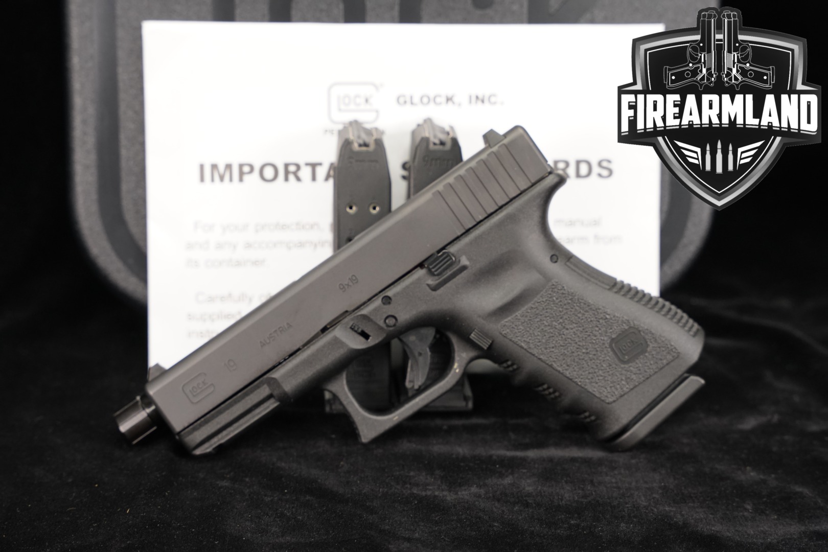 Glock G19 Gen 3 9mm Luger Black in Excellent Condition Thumbnail
