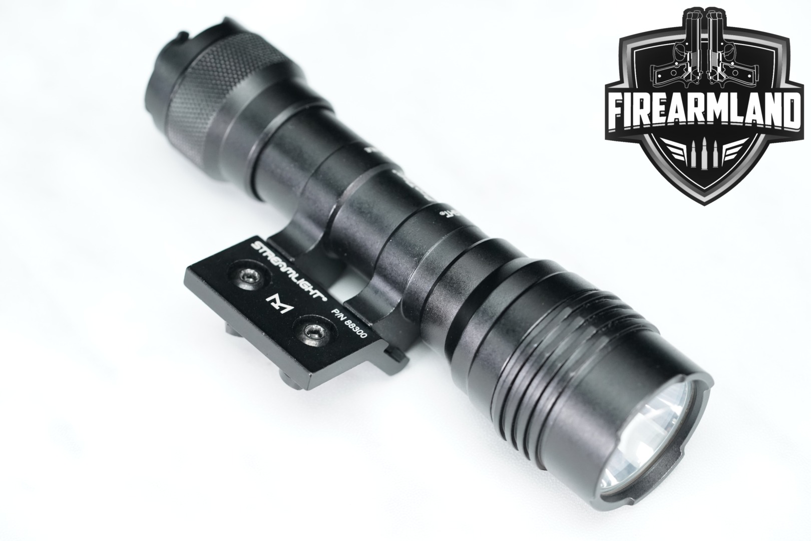 Streamlight ProTac Rail Mount HL-X in Very Good Condition Thumbnail