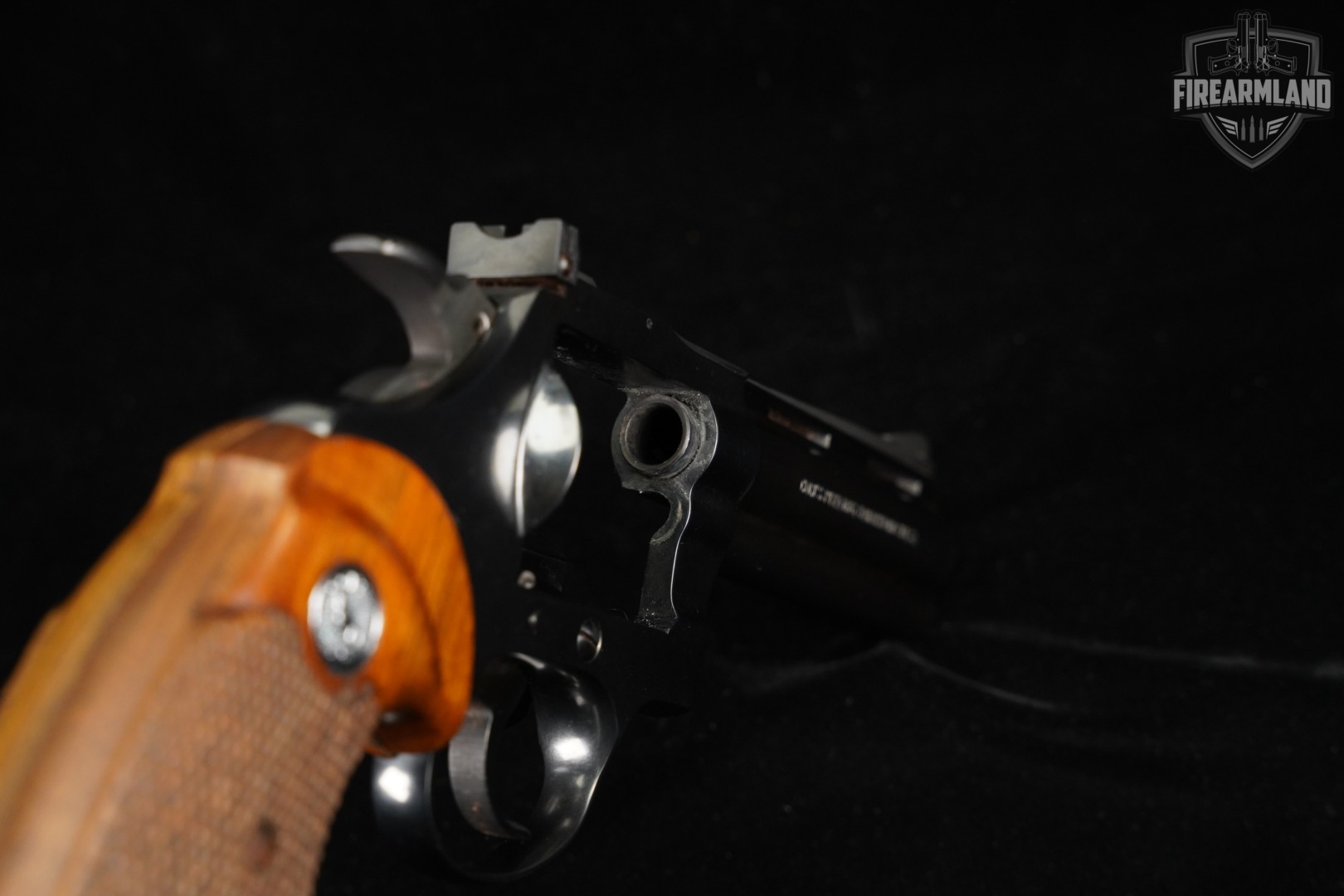 1967 Colt Diamondback 38 Special 4" Blued VENT-RIB-img-12