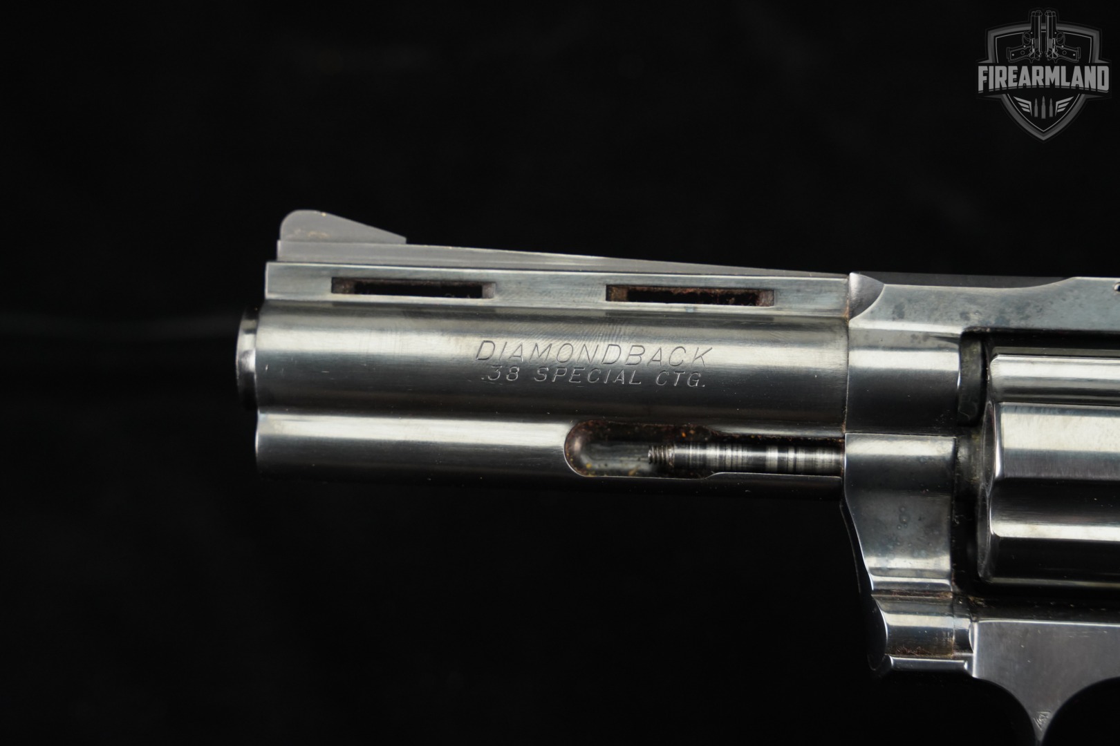 1967 Colt Diamondback 38 Special 4" Blued VENT-RIB-img-16