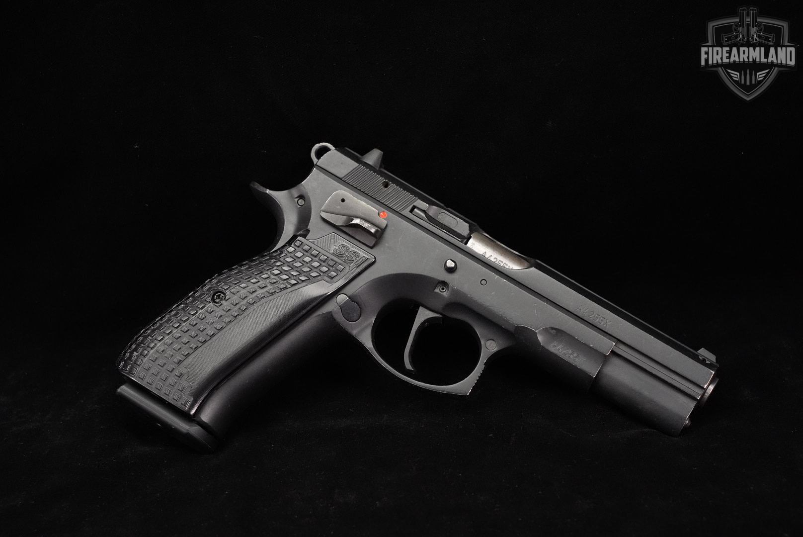 CZ 75 B SA 40 S&W 4.7 Blued CZ75-img-2
