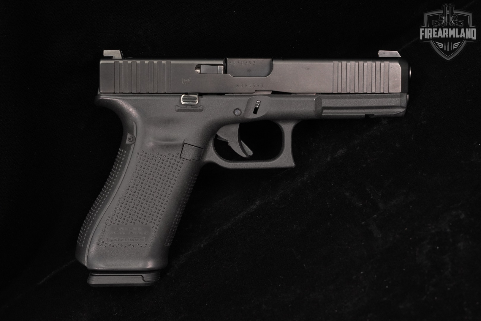 Glock 17 Gen5 G17 Gen 5 9mm 4.49" +ORIG CASE-img-4