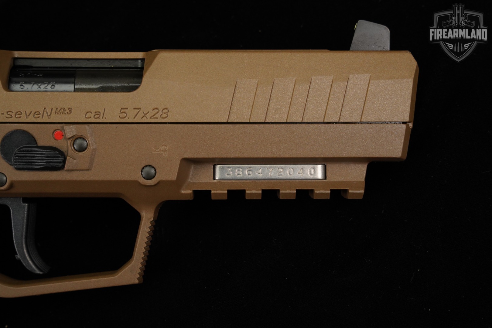 FN Five-seveN Mk3 MRD 5.7x28 4.8" FDE FiveseveN 57 MK 3 +4 MAGS & ORIG CASE-img-12