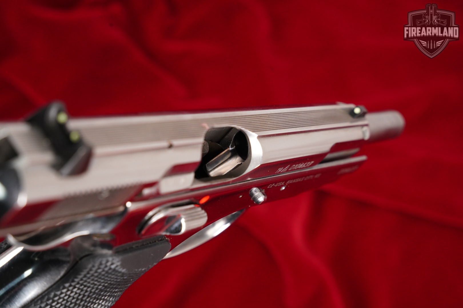 CZ 75 B Stainless, High-Polish 9mm 4.6" CZ75B 75B CZ75 +2 MAGS & ORIG CASE-img-11