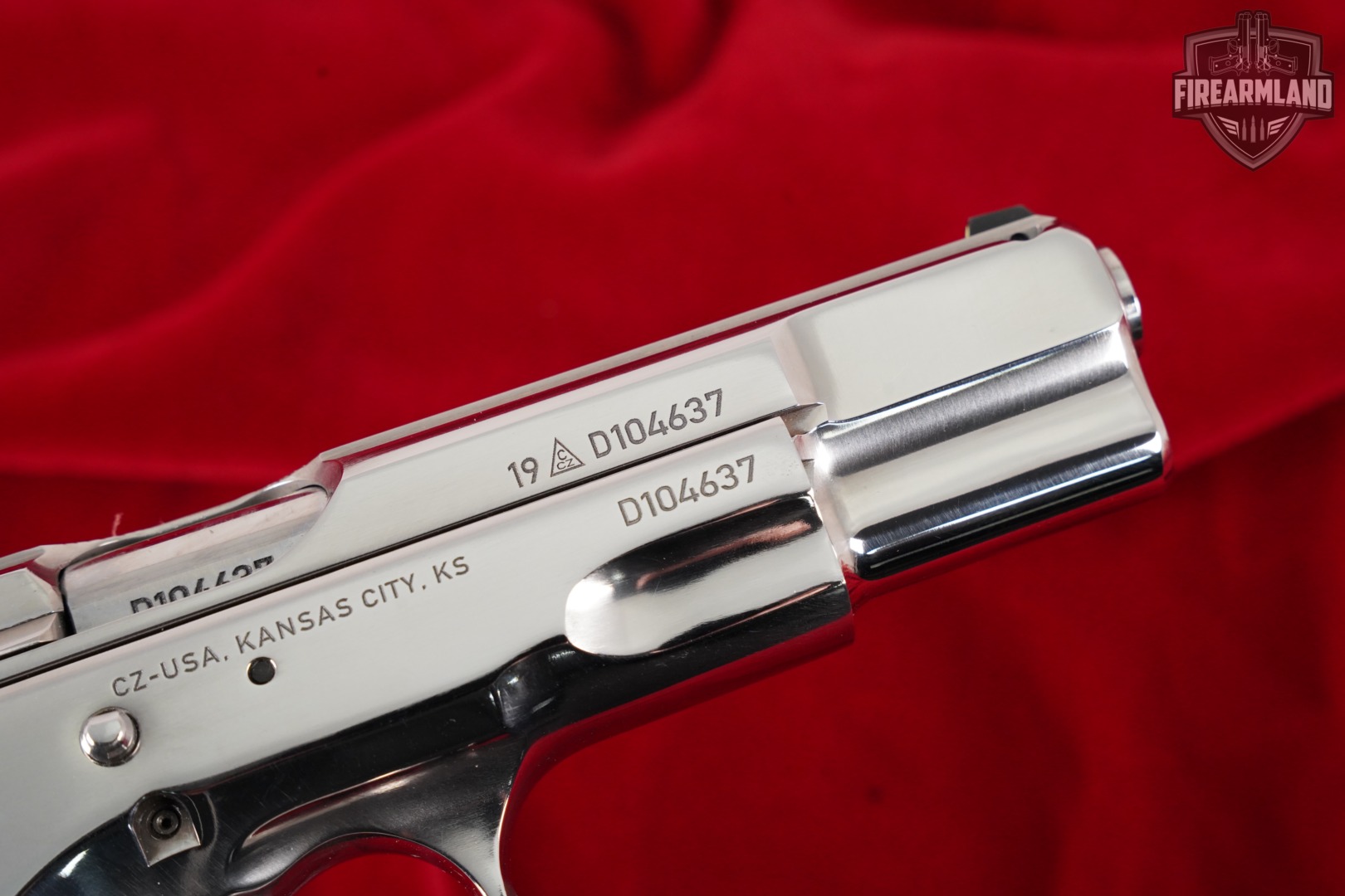 CZ 75 B Stainless, High-Polish 9mm 4.6" CZ75B 75B CZ75 +2 MAGS & ORIG CASE-img-13