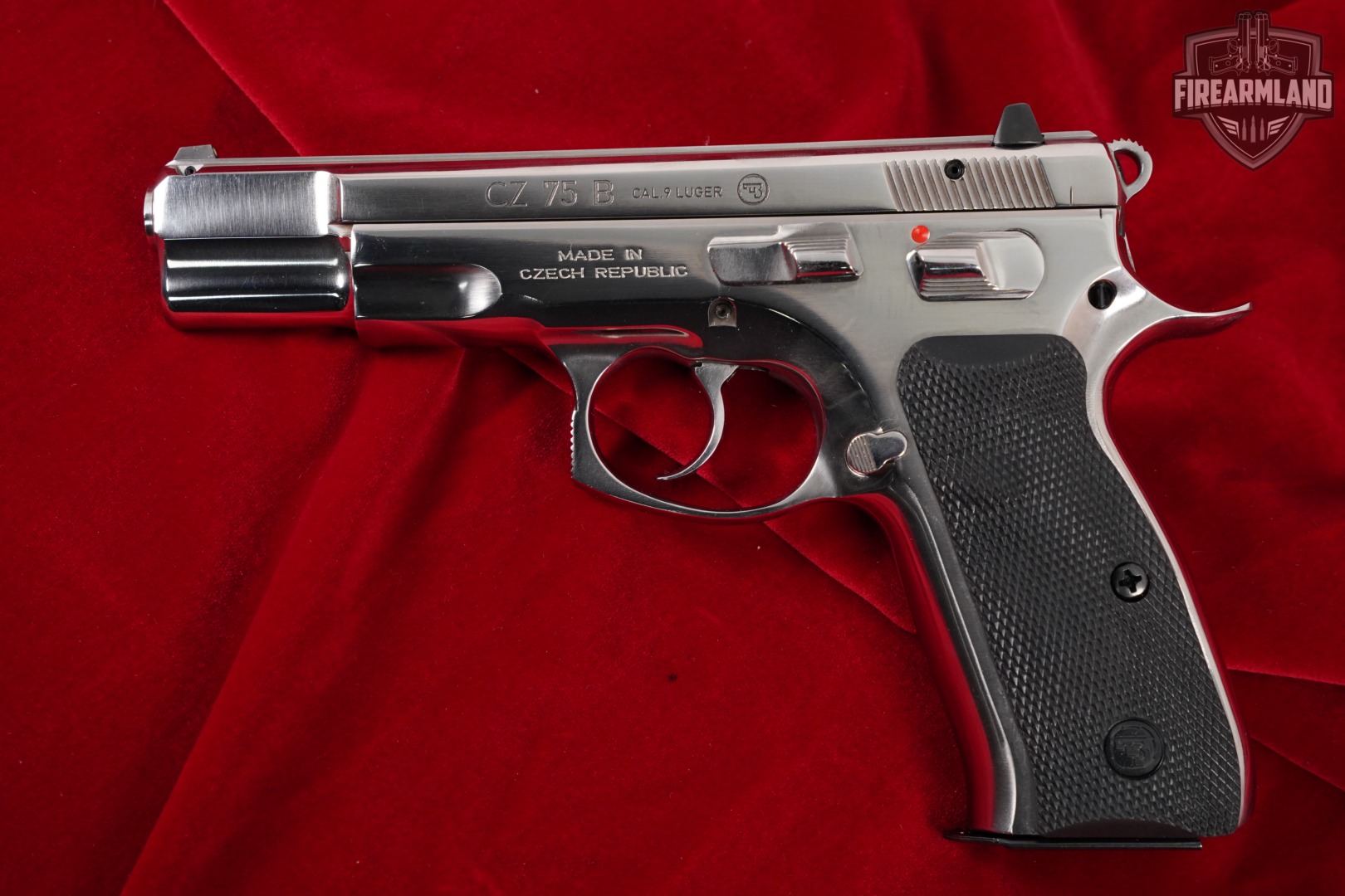 CZ 75 B Stainless, High-Polish 9mm 4.6" CZ75B 75B CZ75 +2 MAGS & ORIG CASE-img-3
