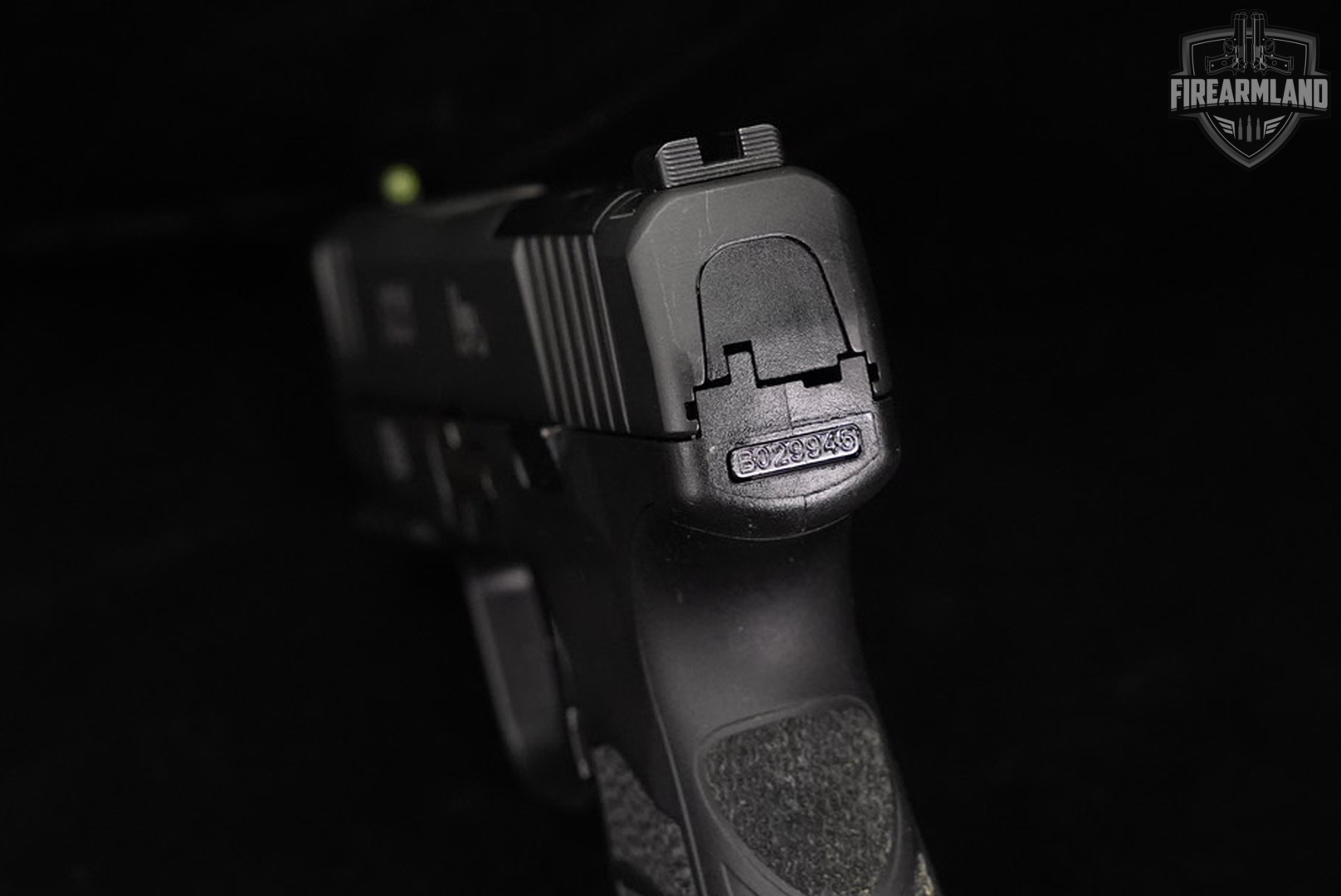 Heckler & Koch CC9 9mm Optics-Ready H&K CC-9 +2 MAGS, ORIG CASE & HOLSTER-img-7
