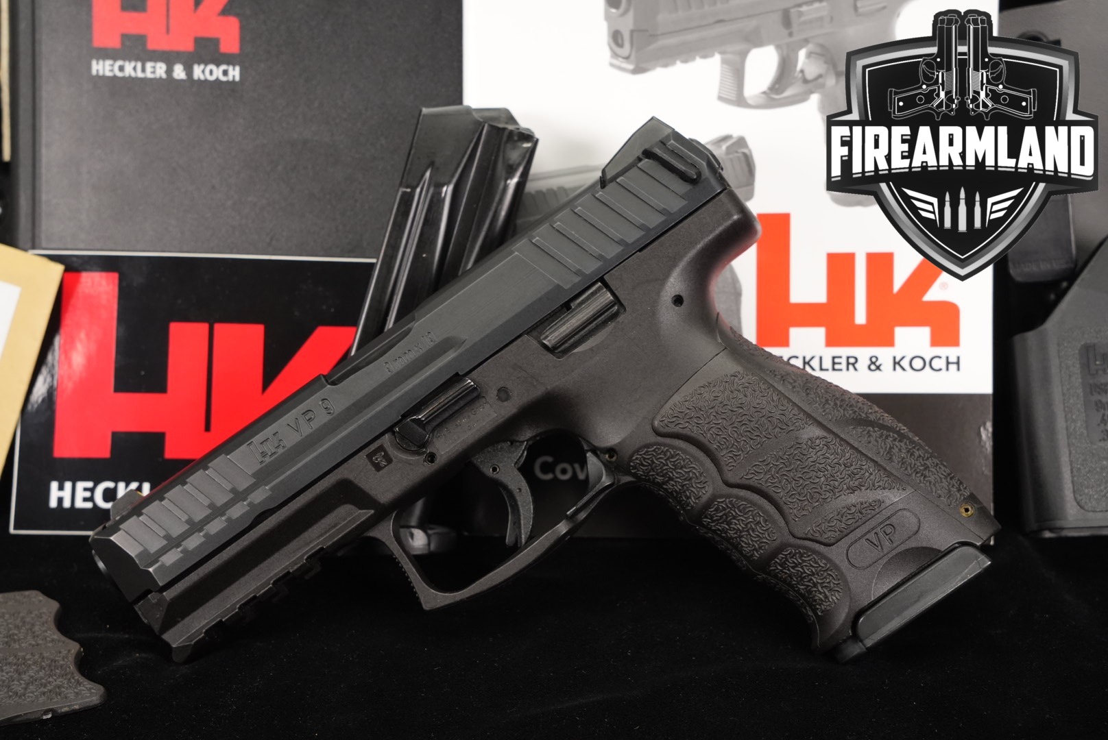 Heckler & Koch (H&K, HK) VP9 V1 9mm Luger Black in Excellent Condition Thumbnail