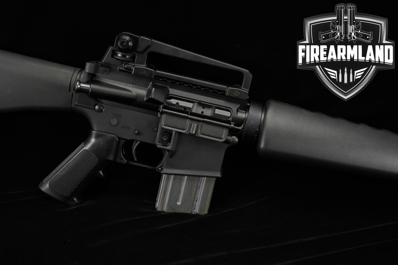 Colt AR-15A4 5.56mm NATO Black in Very Good Condition Thumbnail