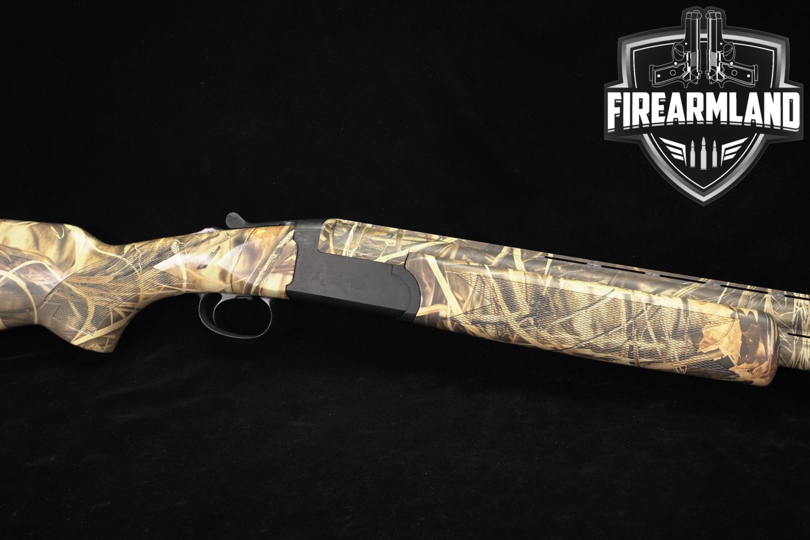 Fausti Waterfowl II 12 Gauge Black & Wetlands Camo in Good Condition Thumbnail