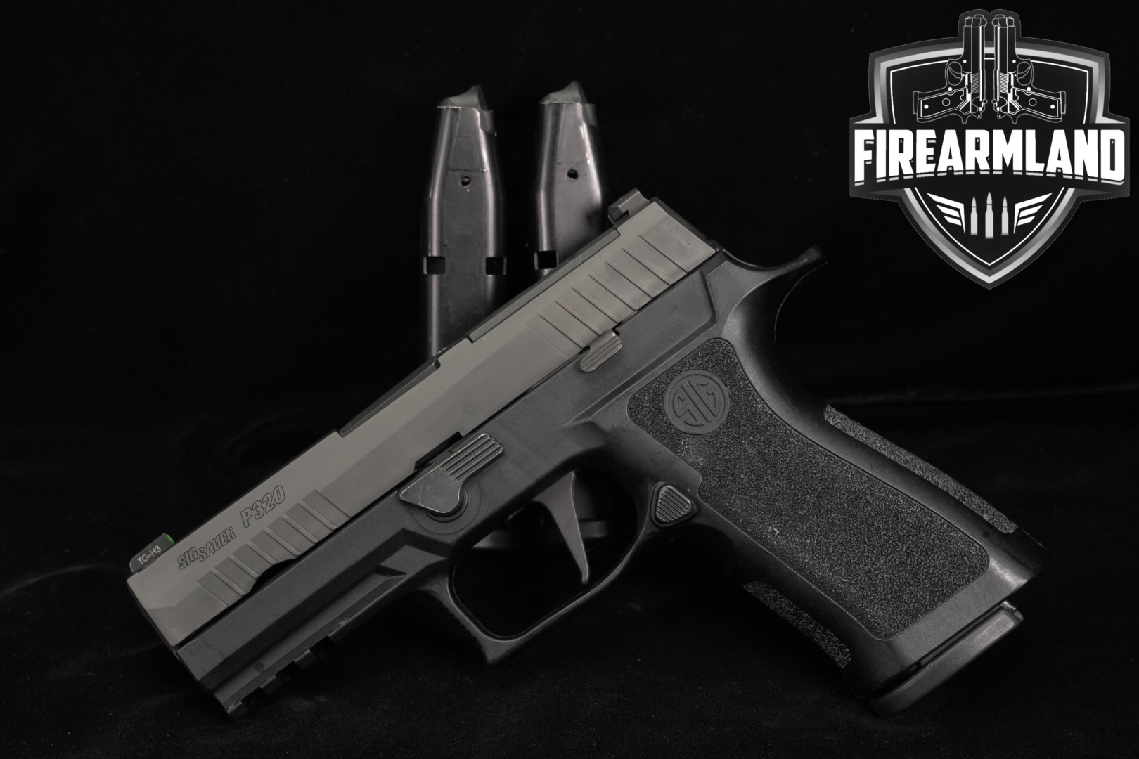 Sig Sauer P320 XCarry 9mm Luger Black in Good Condition Thumbnail