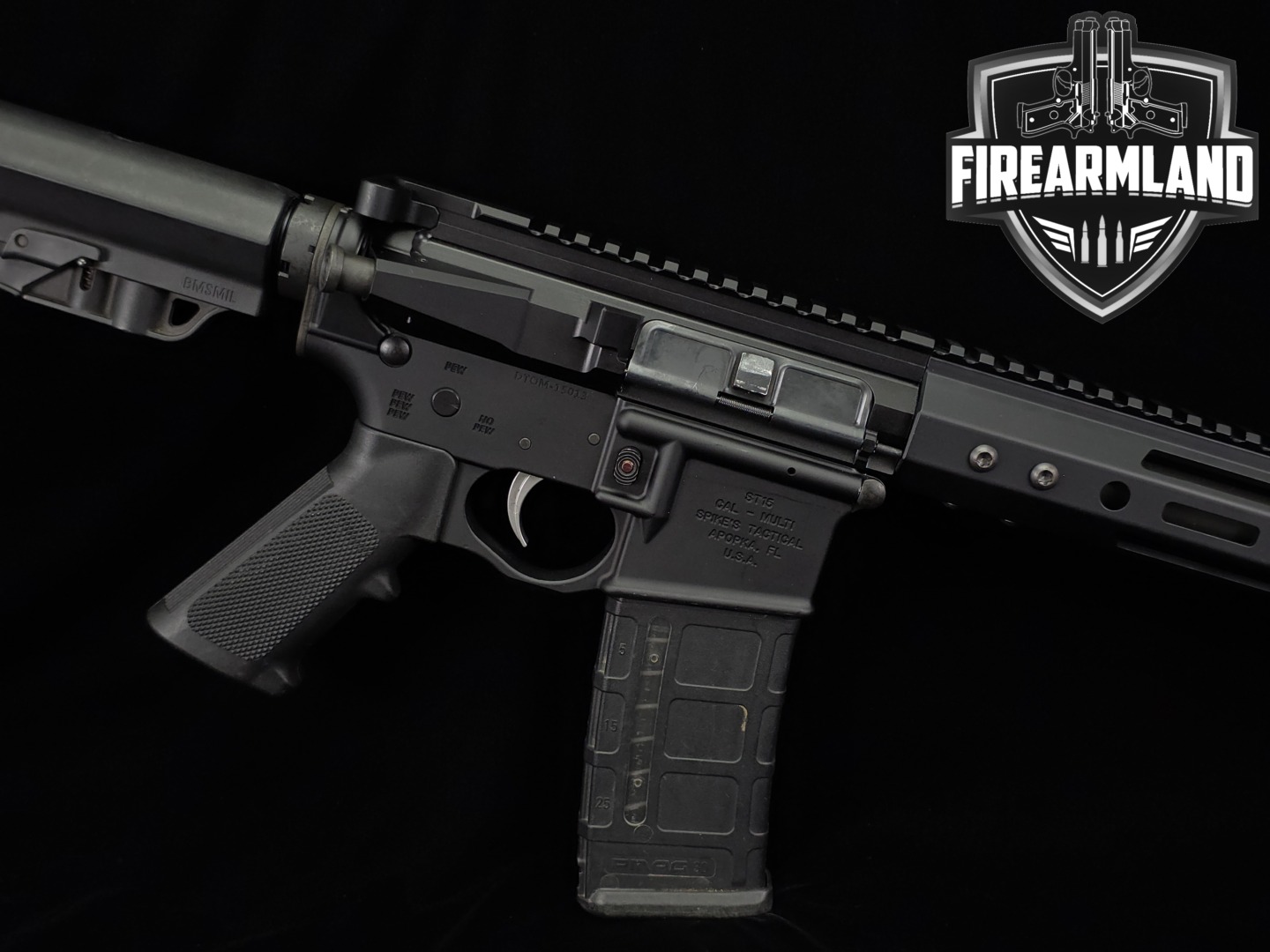 Spikes Tactical ST-15 Don't Tread On Me (DTOM) Edition .300 AAC Blackout (7.62x35mm) Black in Very Good Condition Thumbnail