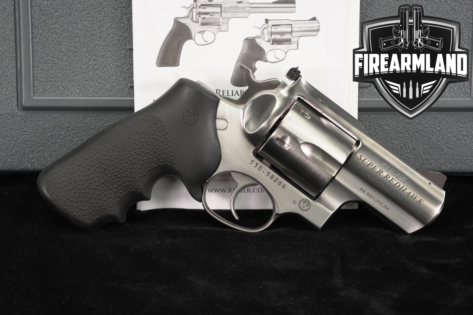 2019 Sturm Ruger Super Redhawk Alaskan .44 Rem Magnum Satin Stainless in Good Condition Thumbnail