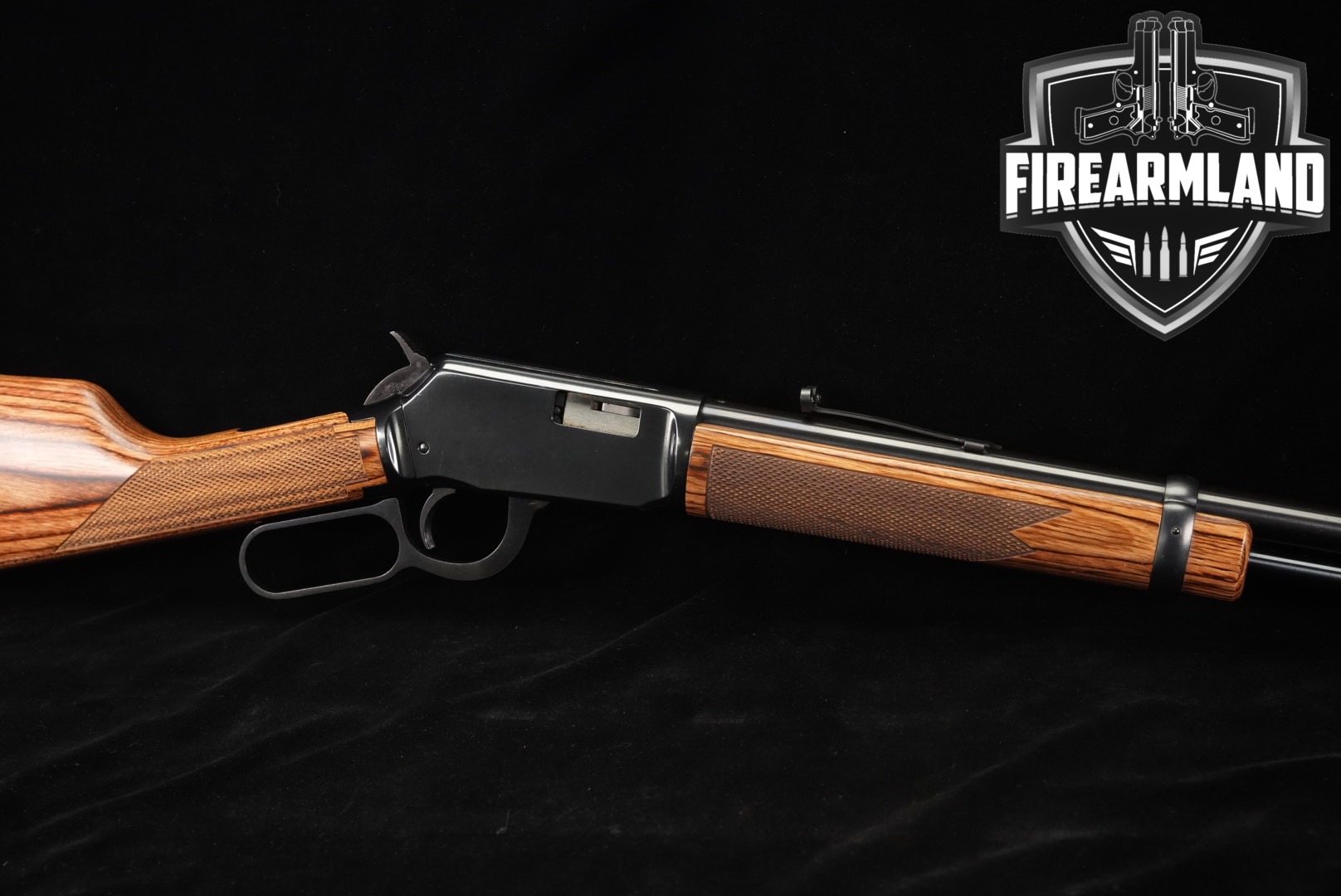 Winchester Repeating Arms Model 9422M .22 WMR Blued & Walnut in Good Condition Thumbnail
