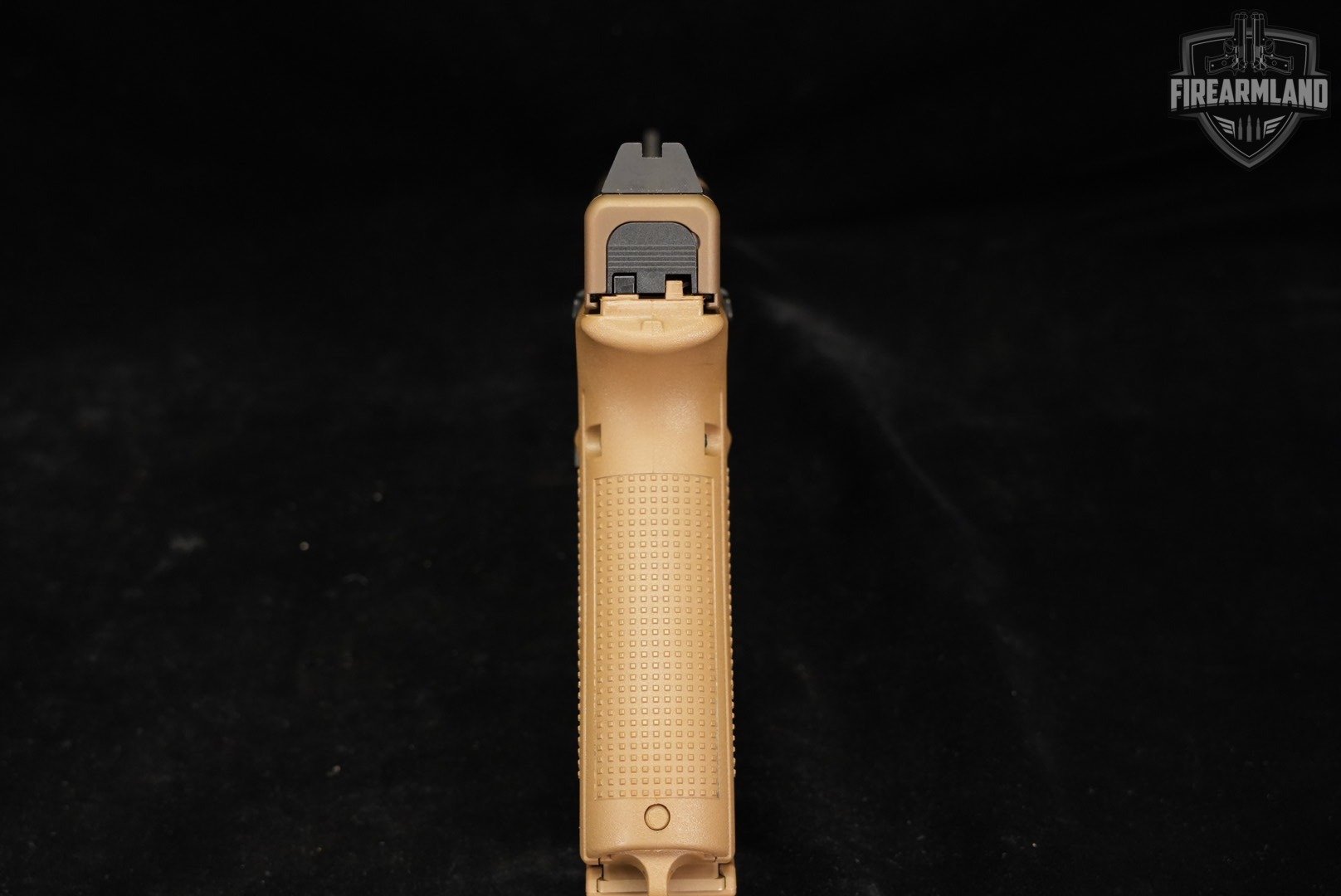Glock 19X MOS G19X 9mm 4.5" Coyote Tan THREADED +3 MAGS & ORIG CASE-img-8