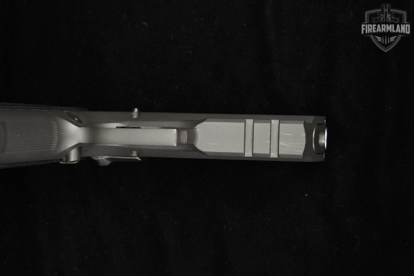 BABY EAGLE IWI Jericho 941 F 40 S&W 4.4" 941F +2 MAGS & ORIG CASE-img-7