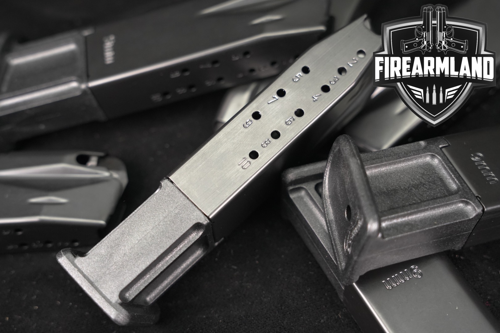 Walther EIGHT (8) PDP Full Size 10 Round Magazines 9mm Luger in Excellent Condition Thumbnail
