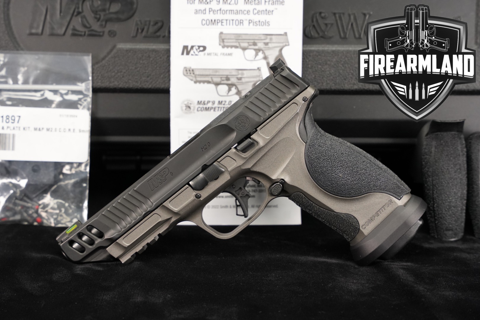 Smith & Wesson (S&W) M&P9 Performance Center Competitor, M2.0 Metal 9mm Luger Two-Tone Black & Gray in Very Good Condition Thumbnail