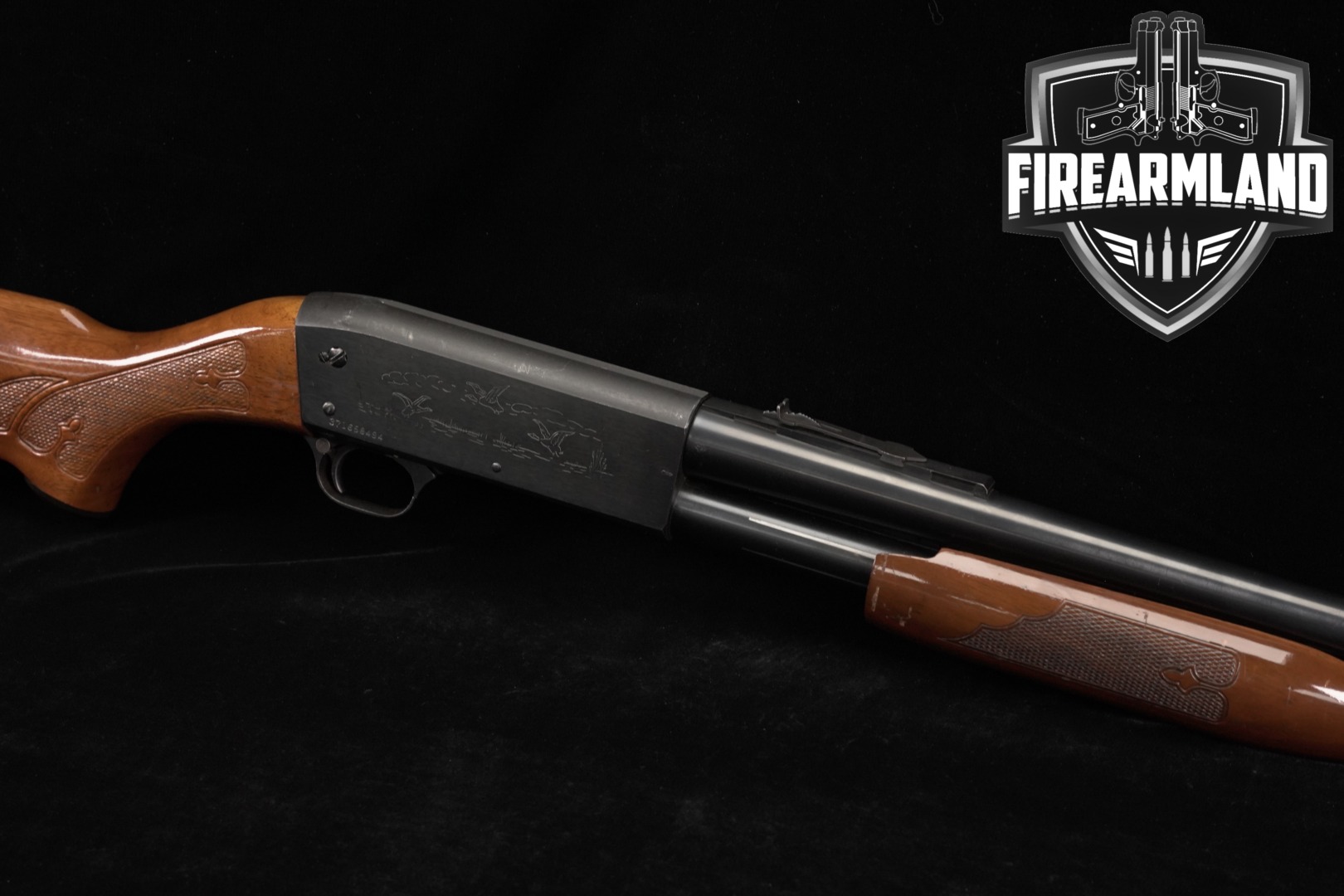 1980 Ithaca Model 37 Featherlight Deerslayer 12-Gauge 20" M37 Slug Gun-img-0