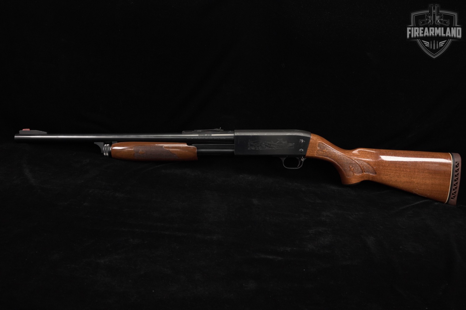 1980 Ithaca Model 37 Featherlight Deerslayer 12-Gauge 20" M37 Slug Gun-img-6