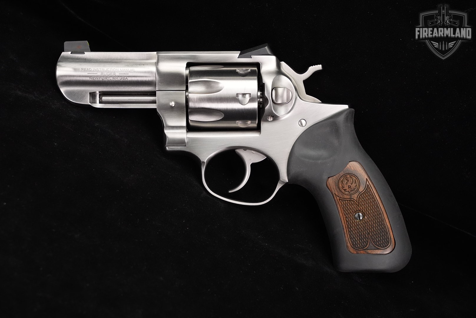 COLLECTOR Ruger GP100 357 Magnum 3" Satin Stainless GP-100 +ORIG CASE-img-4