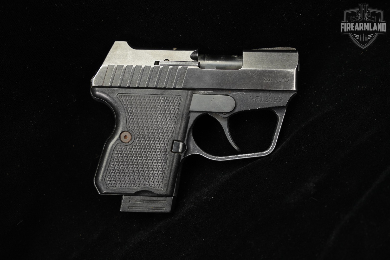 DEAGLE Magnum Research Micro Desert Eagle 380 ACP PORT +2 MAGS & ORIG BOX-img-4