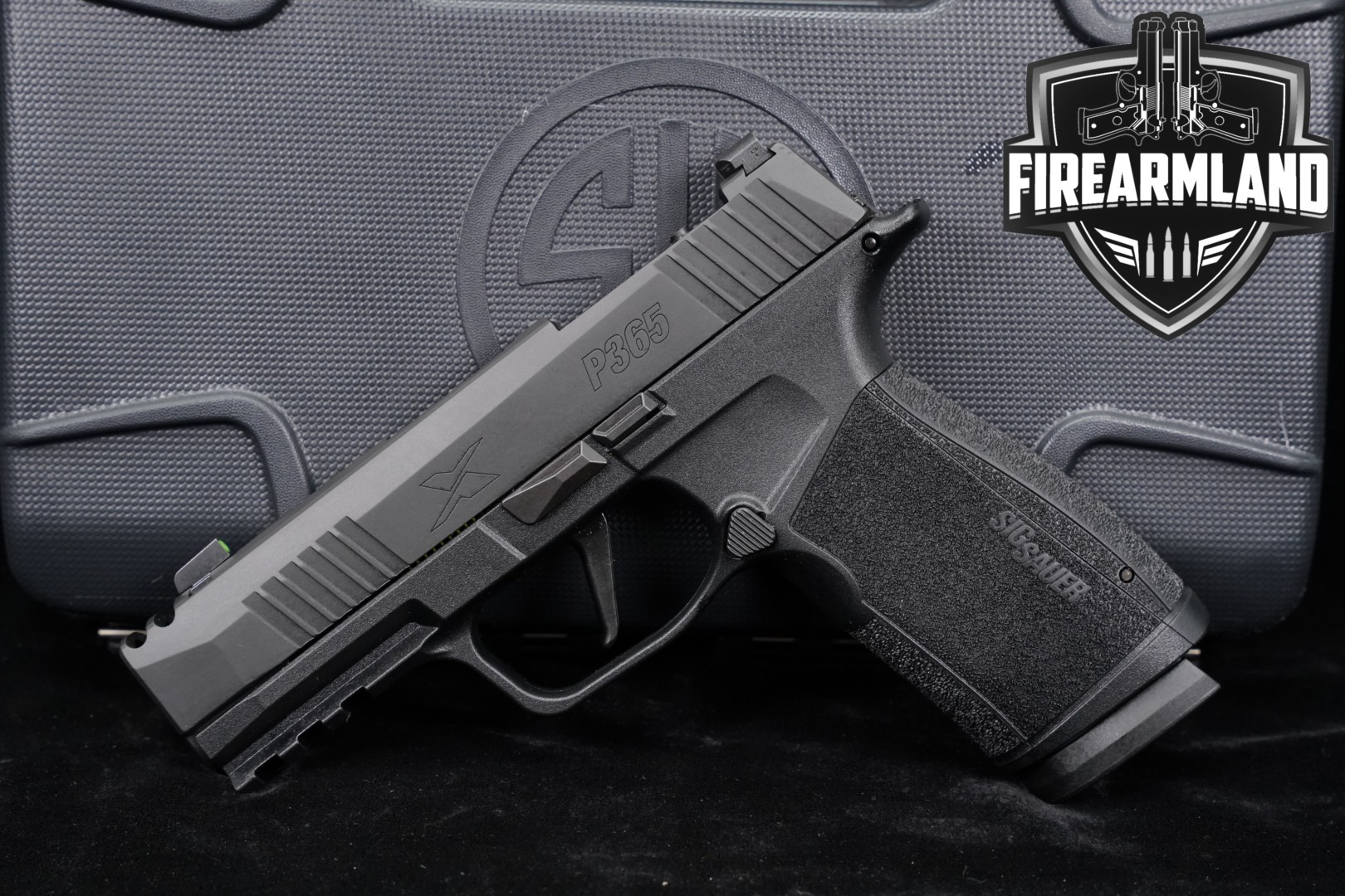 Sig Sauer P365X Comp 9mm Luger Black in Excellent Condition Thumbnail