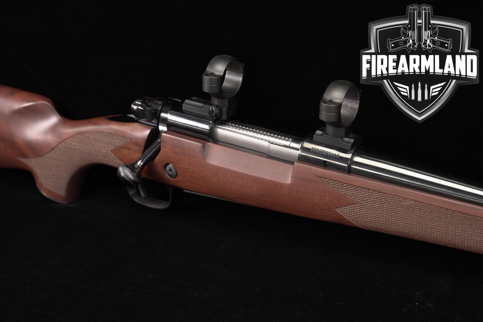 2015-2026 Winchester Repeating Arms Model 70 Super Grade .338 Win. Mag. Blued & Walnut in Very Good Condition Thumbnail