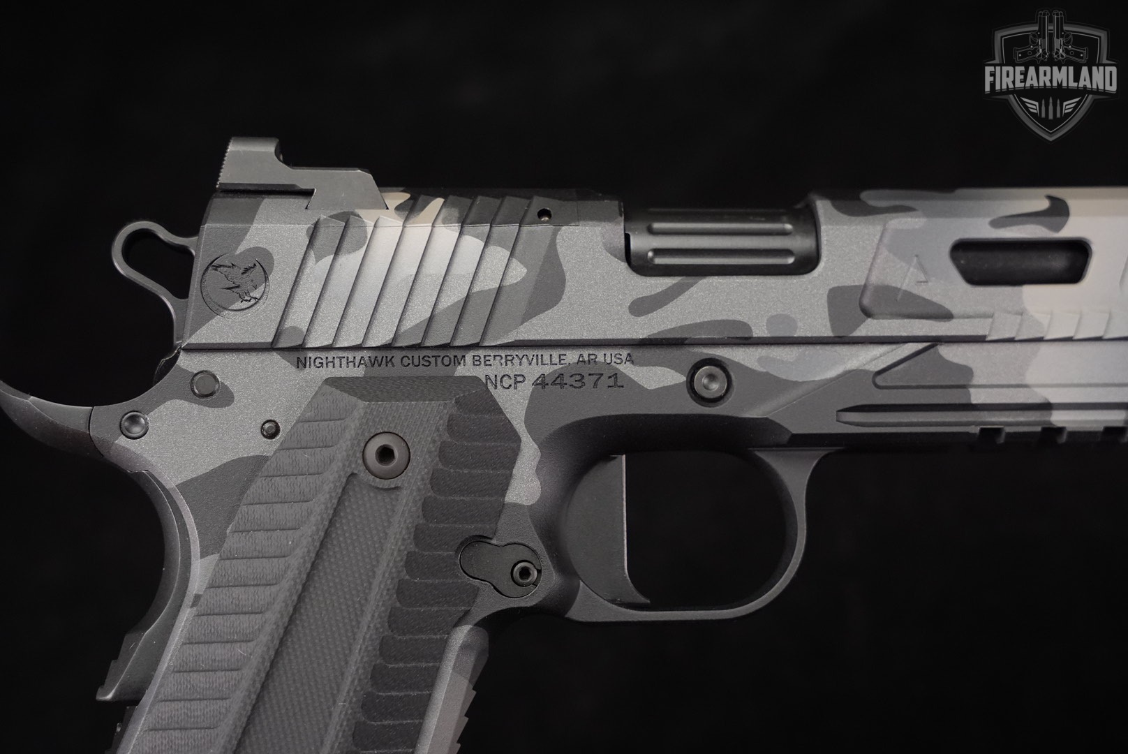 LIKE-NEW NIGHTHAWK Custom Agent 2 IOS 10mm 1911 Grey/Black Camo +TWO MAGS-img-12