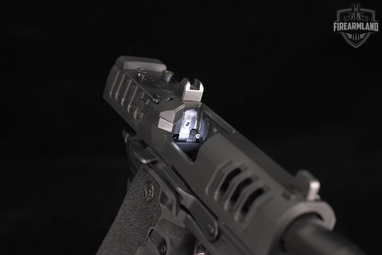 Staccato C4X HD 9mm Optics-Ready 4" STI C-4X 1911 2011 +3 MAGS & ORIG CASE-img-14