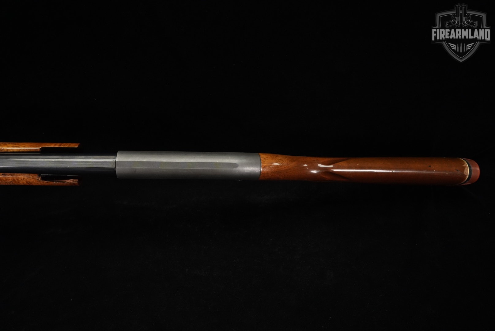 Ithaca Model 37 Featherlight Magnum 12-Gauge Blued & Walnut M37 VENT-RIB-img-11