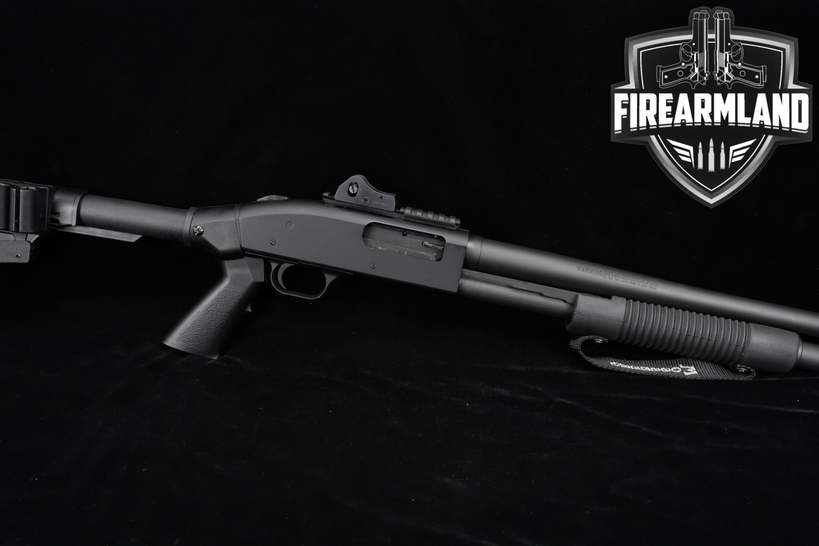 Mossberg Model 500 12 Gauge Black in Good Condition Thumbnail