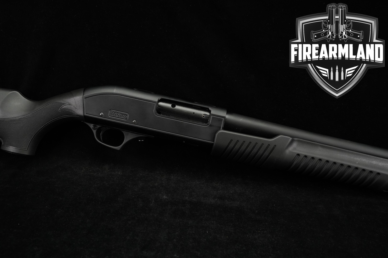 Tristar Cobra 12 Gauge Black in Very Good Condition Thumbnail