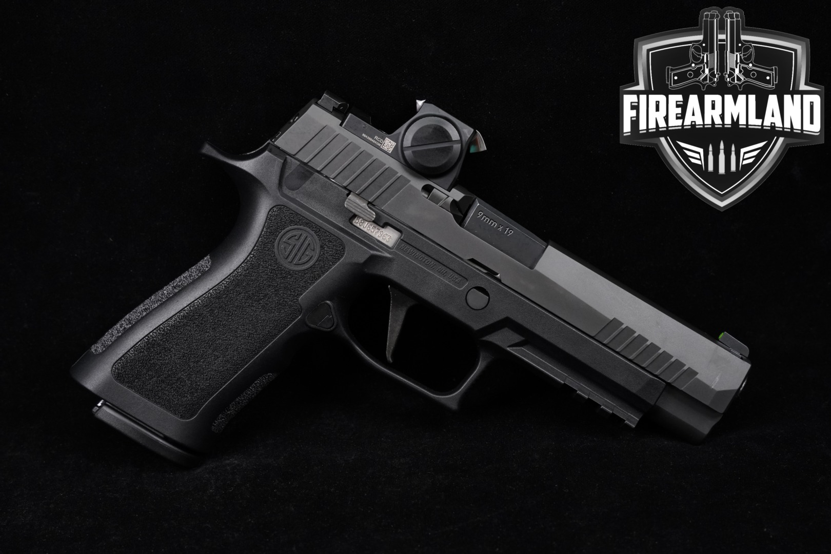 Sig Sauer P320 XSeries XFULL Pro RXX; Law Enforcement Issue 9mm Luger Black in Like-New Condition Thumbnail