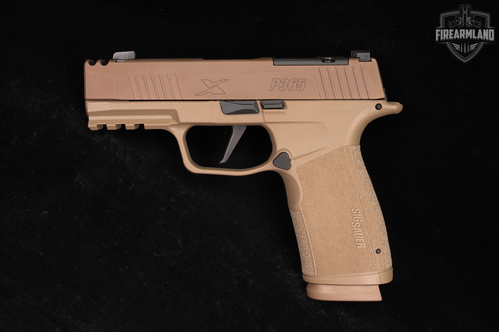 Sig Sauer P365 XMACRO COMP 9mm OR X-Series FDE P-365 +3 MAGS & ORIG CASE-img-3