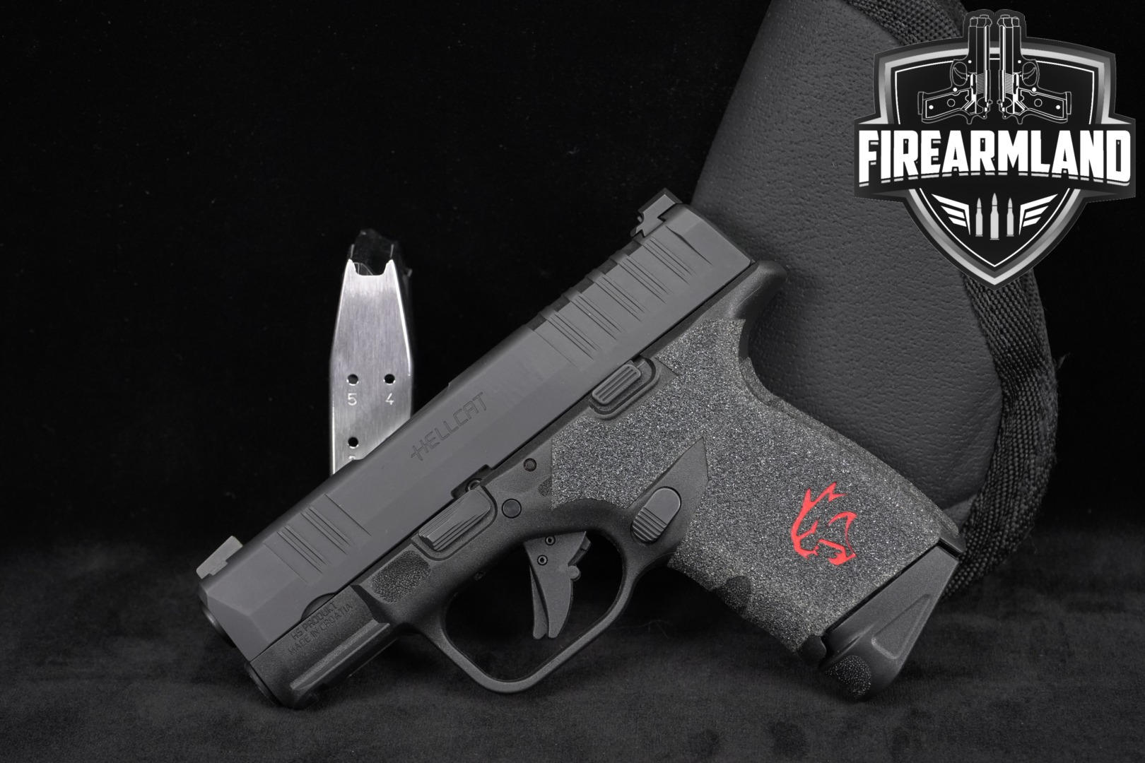 Springfield Armory Hellcat 3" Micro-Compact 9mm Luger Black in Excellent Condition Thumbnail