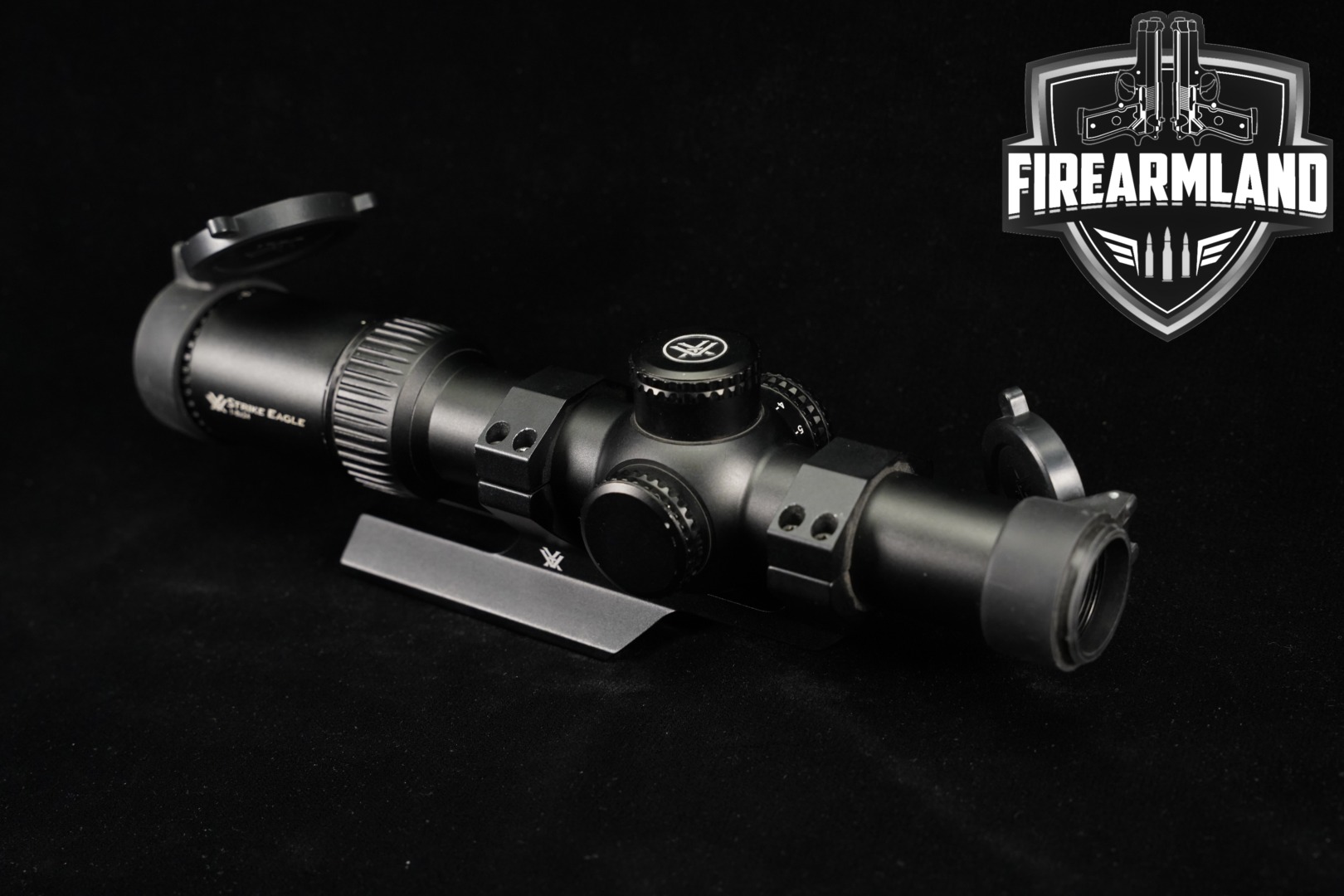 Vortex Optics Strike Eagle 1-8x24mm in Excellent Condition Thumbnail