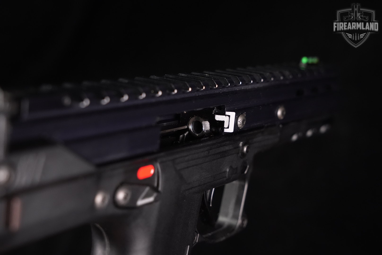 Kel-Tec CP33 22LR 5.5 KelTec CP-33 +2 MAGS & ORIG CASE-img-10