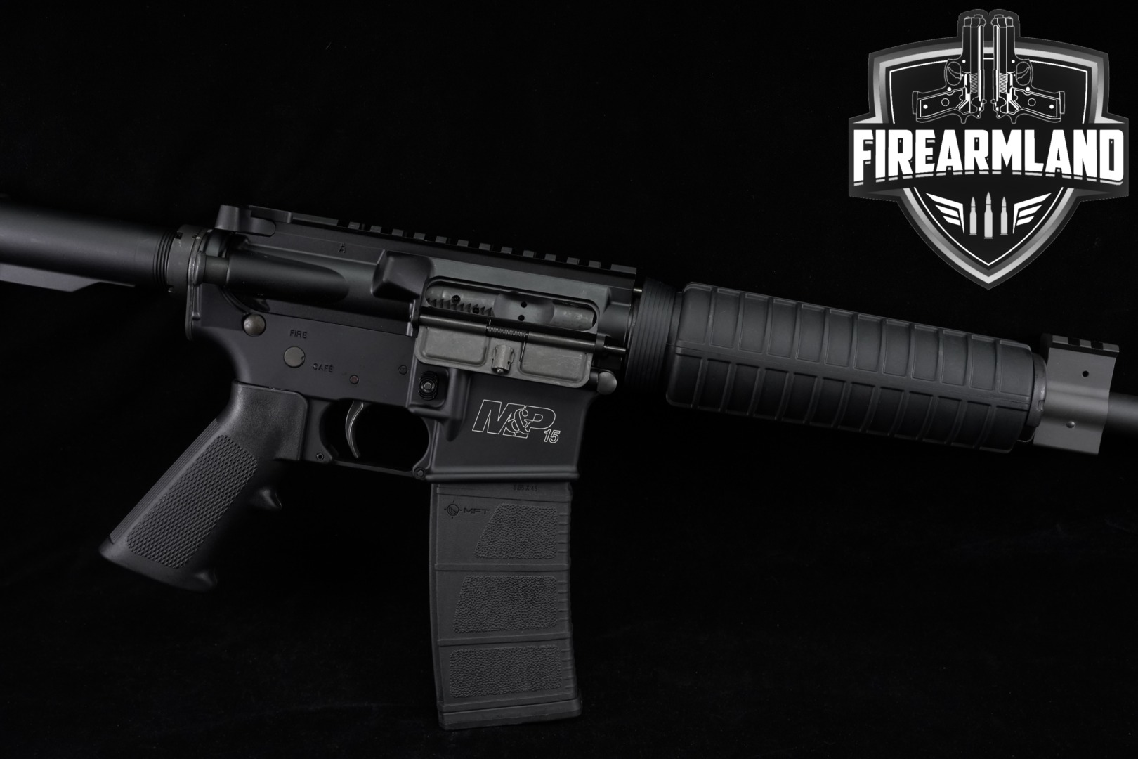 Smith & Wesson (S&W) M&P15 OR (Optics Ready) 5.56mm NATO Black in Very Good Condition Thumbnail