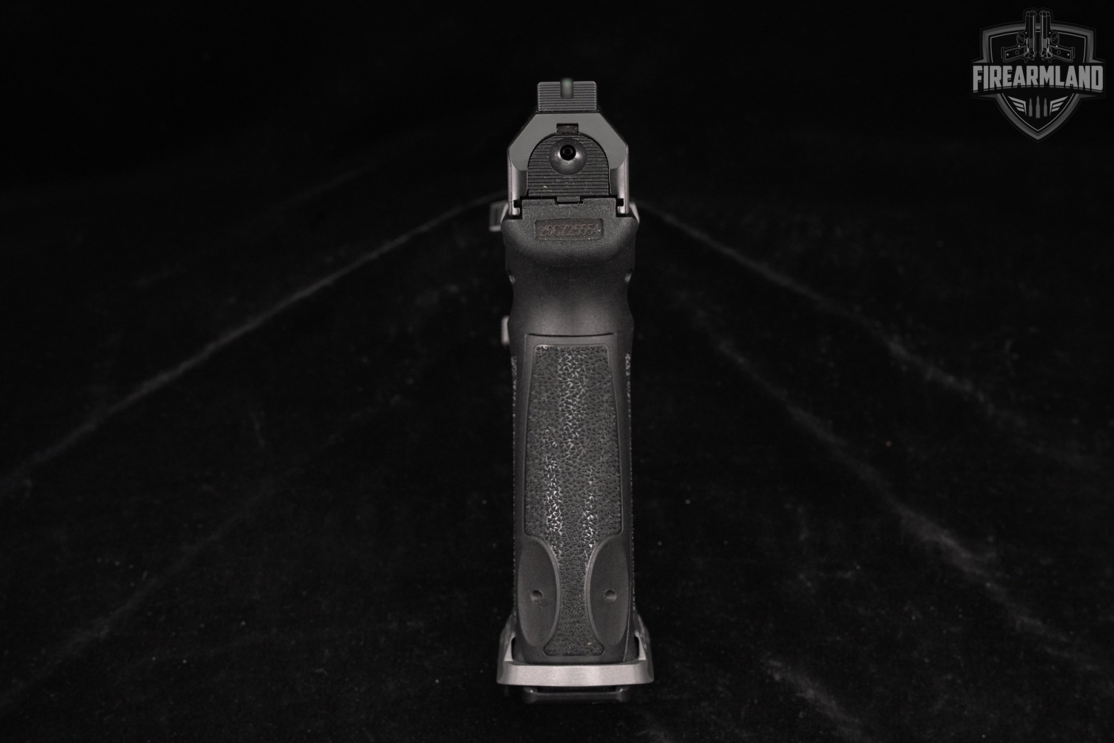 Canik TTI Combat Smoke 9mm Optics-Ready COMP 4.75" +3 MAGS, ORIG CASE-img-8