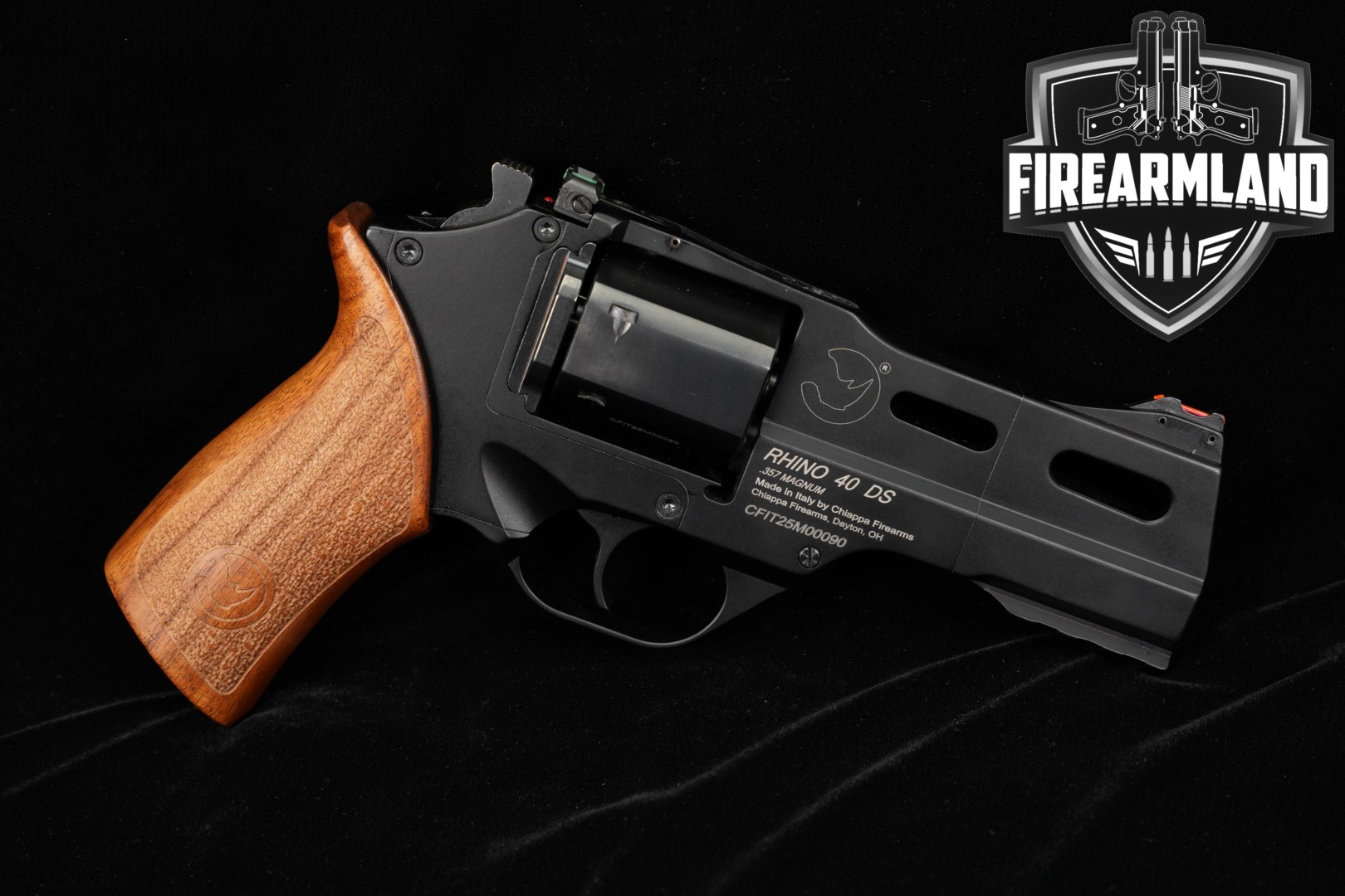 Chiappa Firearms Rhino 40DS .357 Mag. Black in Very Good Condition Thumbnail