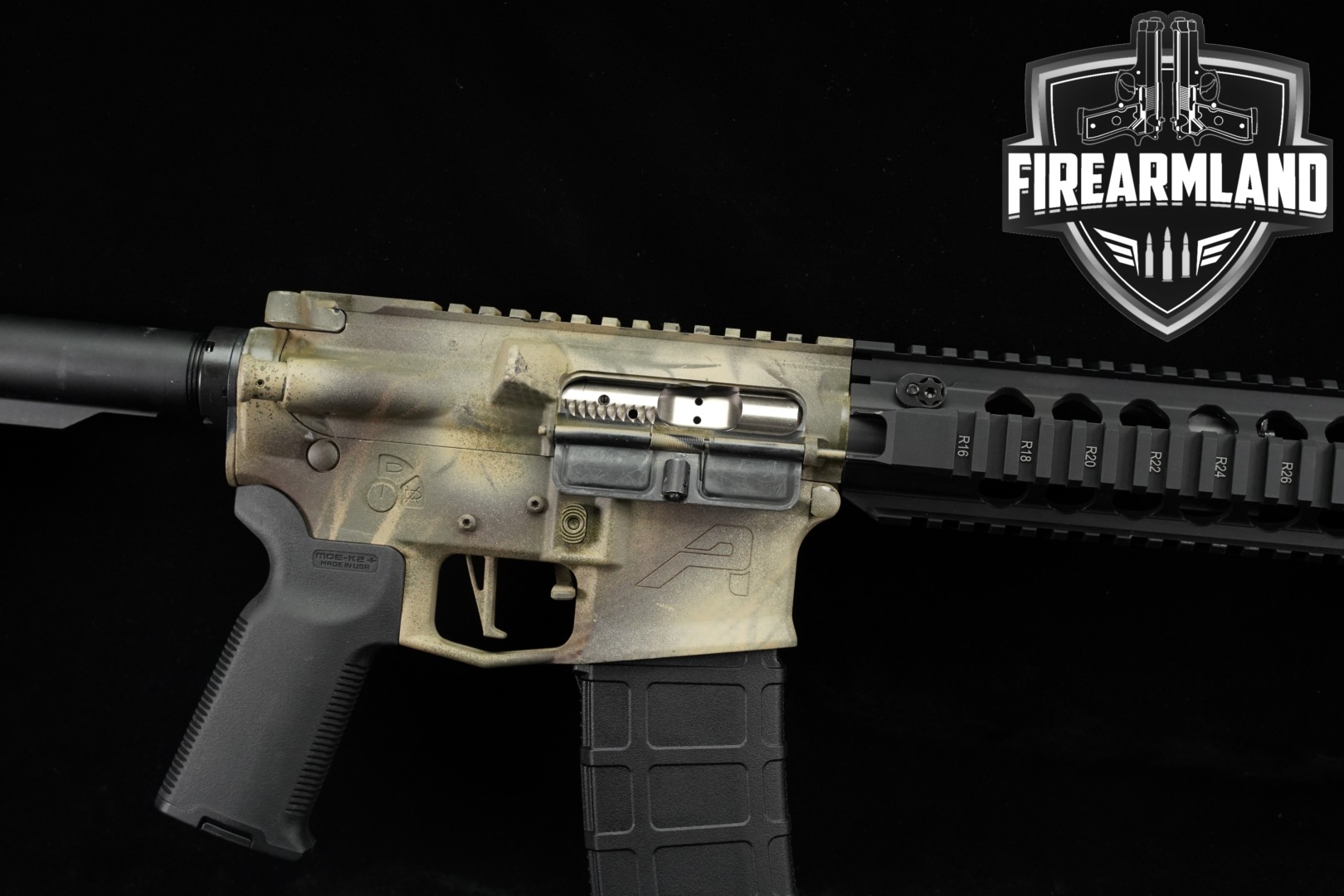 Aero Precision M4E1 Threaded .300 AAC Blackout (7.62x35mm) Camouflage in Good Condition Thumbnail