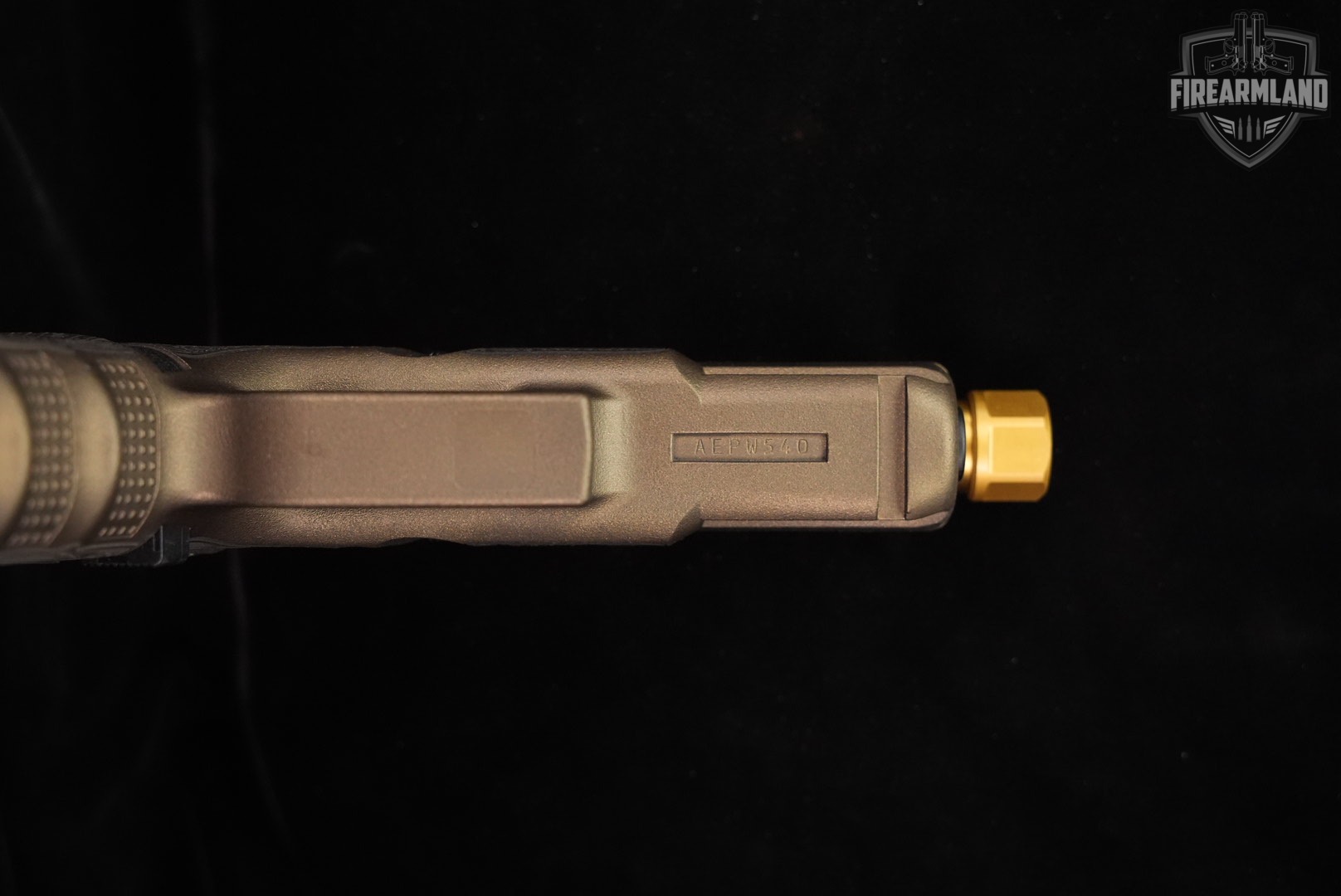 Glock 19 Gen4 G19 Gen 4 TRUMP 45th 9mm Bronze +2 MAGS, ORIG CASE, OG BARREL-img-7